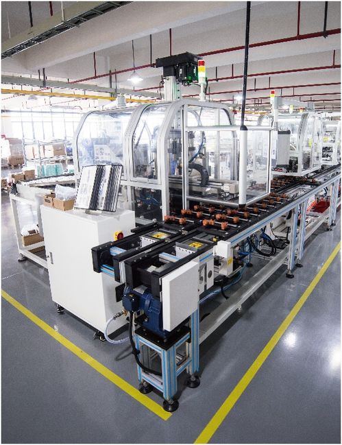 哈九智慧護(hù)理床 德國精密電機(jī)驅(qū)動(dòng)，毫米級(jí)精準(zhǔn)守護(hù)