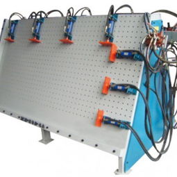 聯(lián)達(dá)優(yōu)質(zhì)門窗組合機(jī) 基礎(chǔ)設(shè)施簡單堅(jiān)固，卓越耐用性能引領(lǐng)行業(yè)新標(biāo)桿